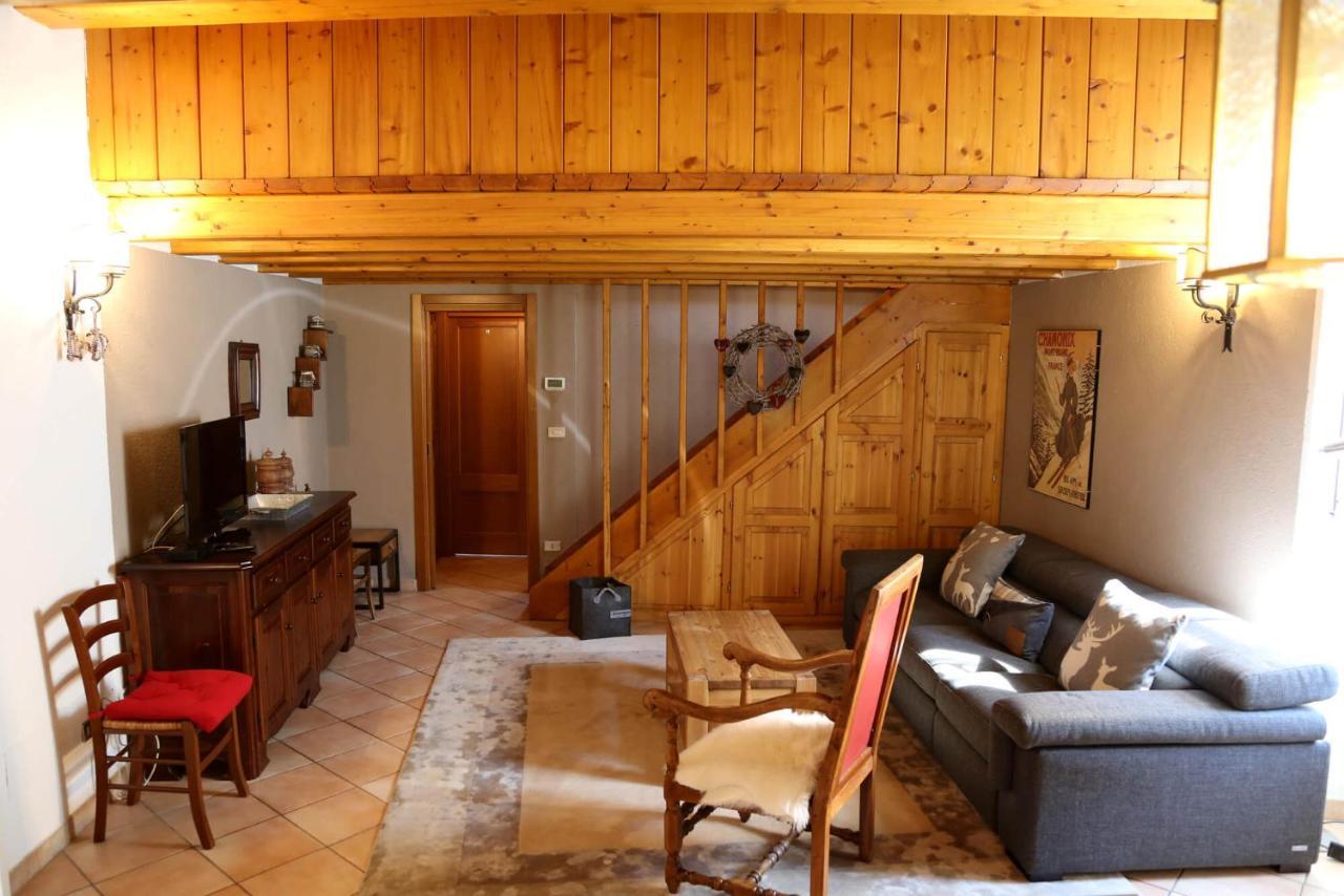 Appartamenti Vista Monte Bianco Courmayeur-Entreves Eksteriør bilde