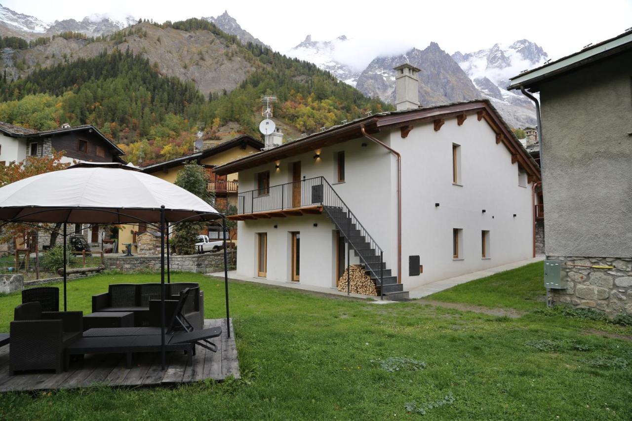 Appartamenti Vista Monte Bianco Courmayeur-Entreves Eksteriør bilde